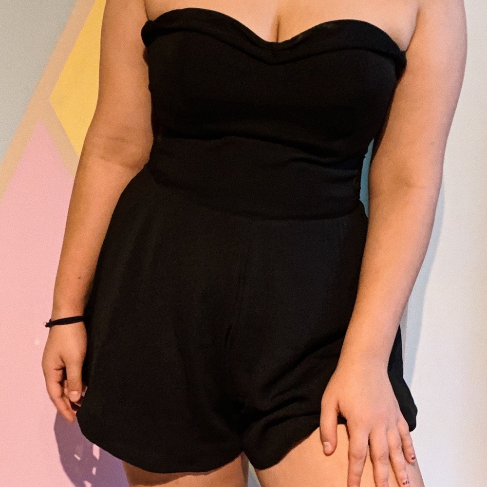 Black Lace GUESS Romper ( NWT)